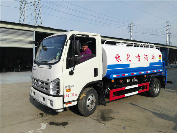 福田康瑞5方綠化噴灑車