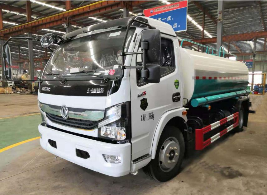 國六東風(fēng)8方灑水車